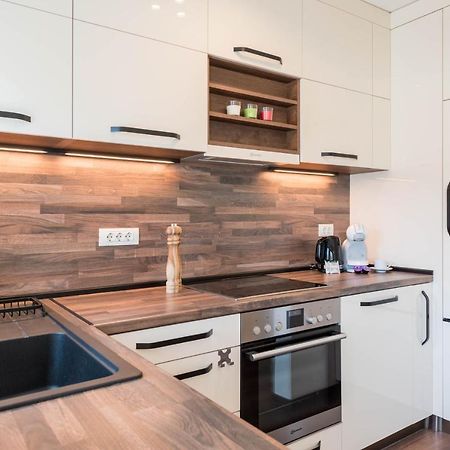 Cosy Apartment In Central וארנה מראה חיצוני תמונה