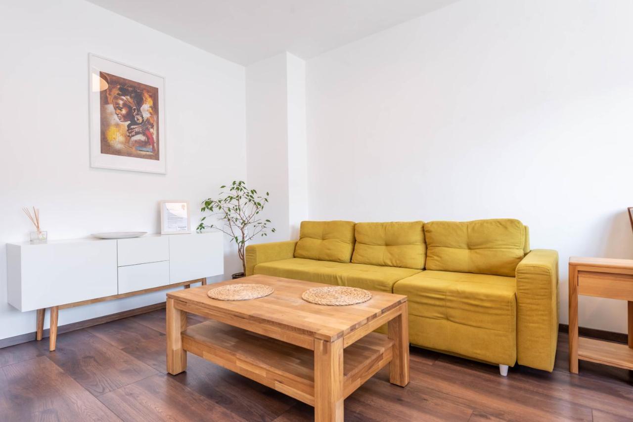 Cosy Apartment In Central וארנה מראה חיצוני תמונה