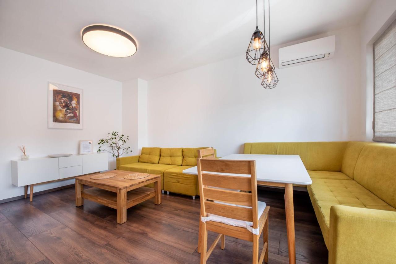 Cosy Apartment In Central וארנה מראה חיצוני תמונה